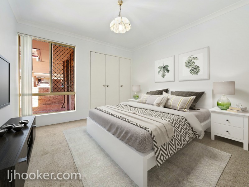 1/11 Petterson Avenue, Samson WA 6163