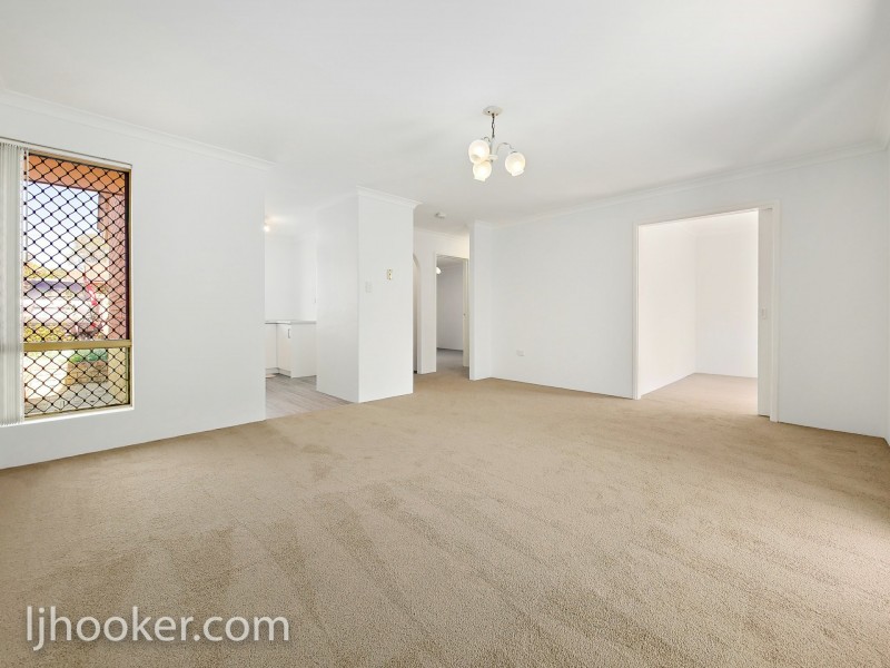 1/11 Petterson Avenue, Samson WA 6163