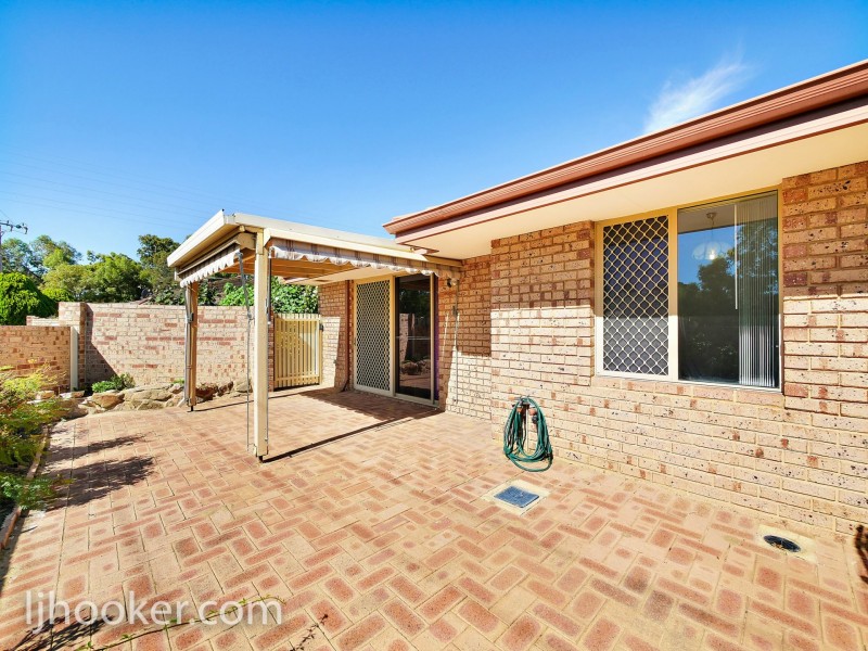 1/11 Petterson Avenue, Samson WA 6163