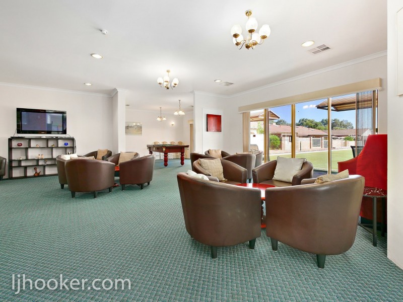 1/11 Petterson Avenue, Samson WA 6163