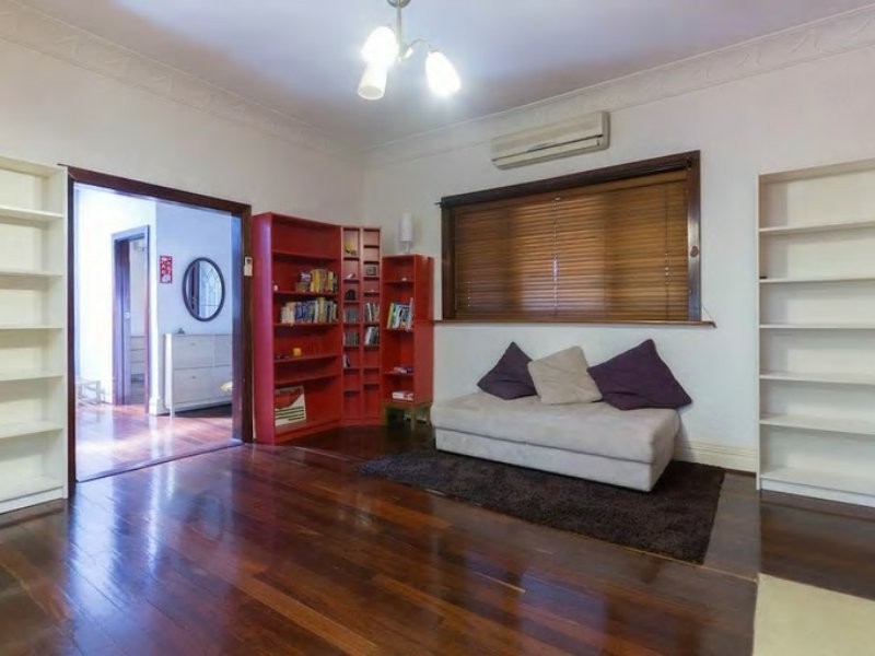 5 Acton Avenue, Bentley WA 6102
