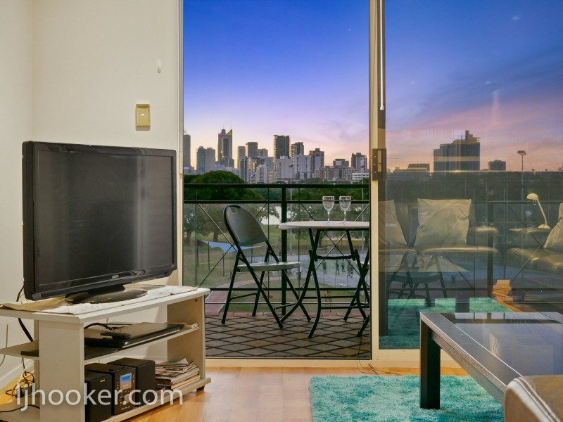 403/7-11 Heirisson Way, Victoria Park WA 6100