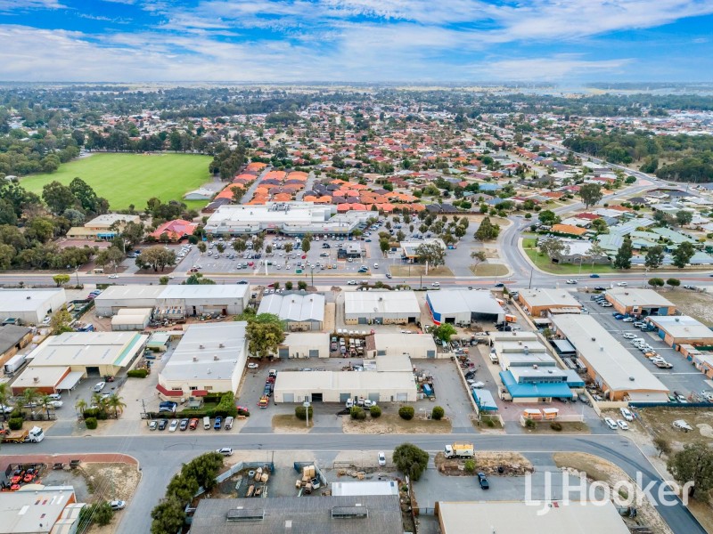 56 & 58 Owen Road, Kelmscott WA 6111