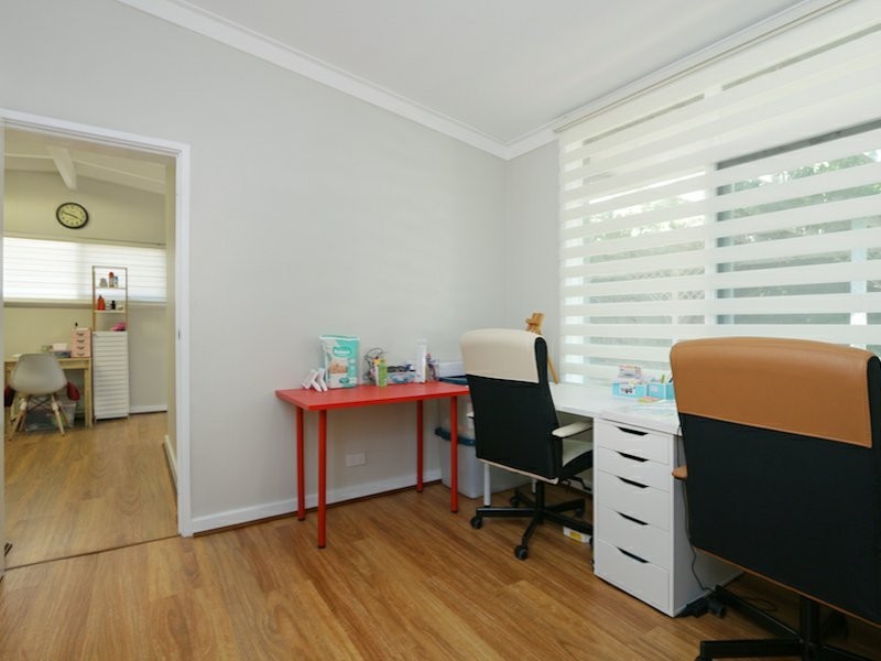 8 Swanley Street, Gosnells WA 6110