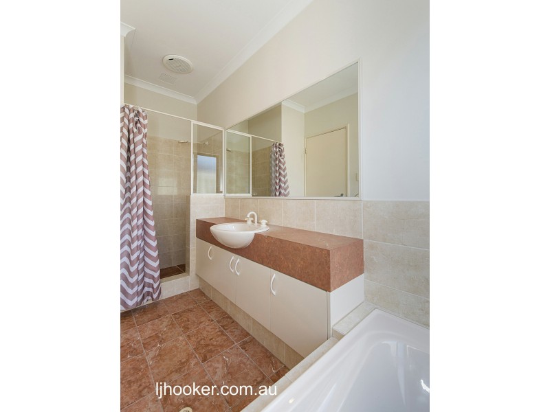 9G Doust Street, Cannington WA 6107