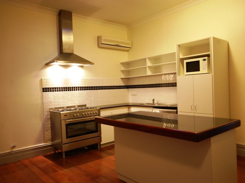 12 Frederic Street, Midland WA 6056