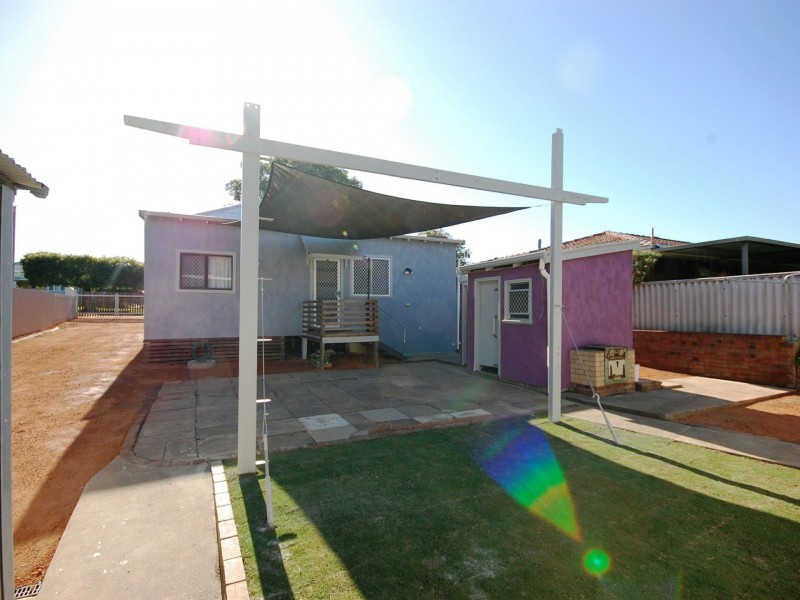 12 Frederic Street, Midland WA 6056