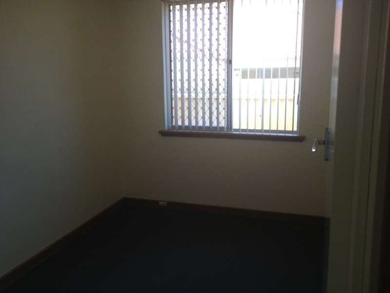 29 Coolgardie Street, St James WA 6102
