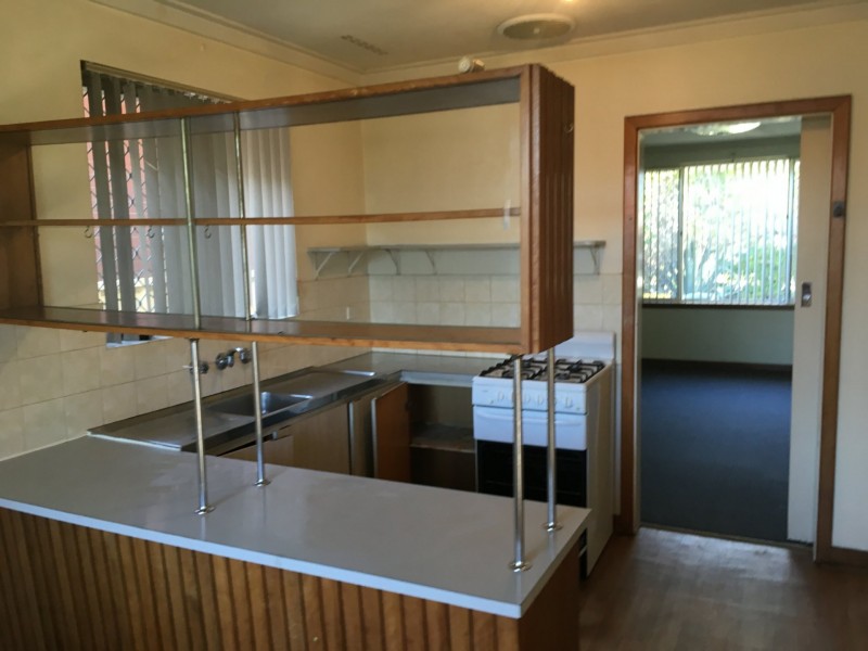 29 Coolgardie Street, St James WA 6102