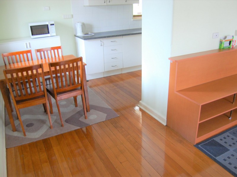 403 Berwick Street, St James WA 6102