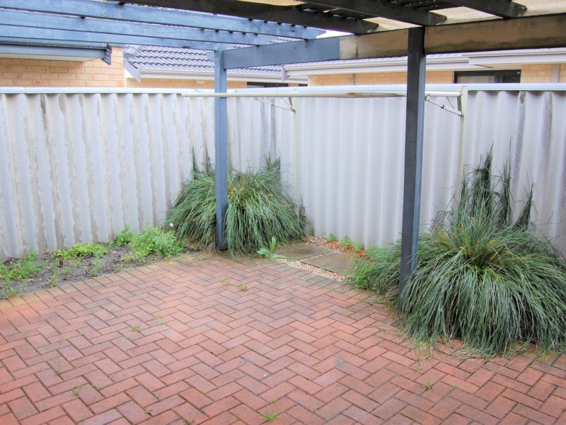 2/60 Palmerston Street, St James WA 6102