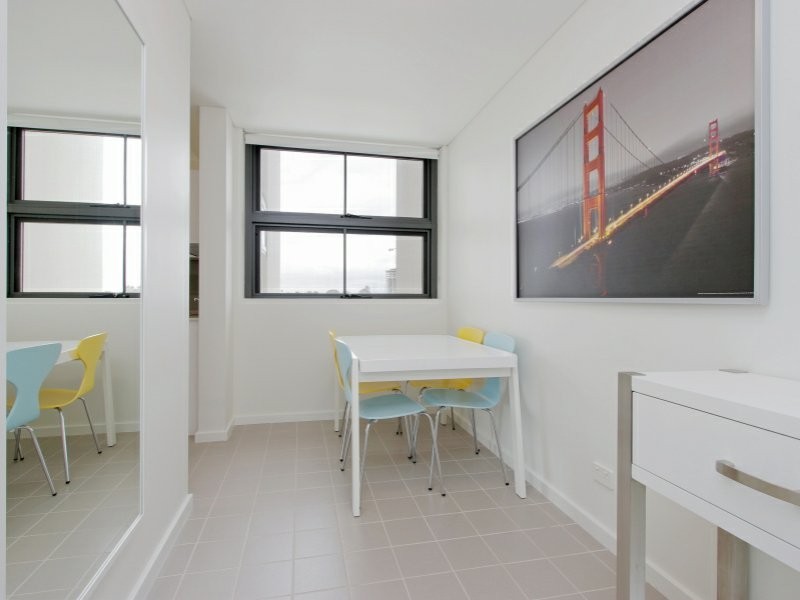 32/28 Goodwood Parade, Burswood WA 6100