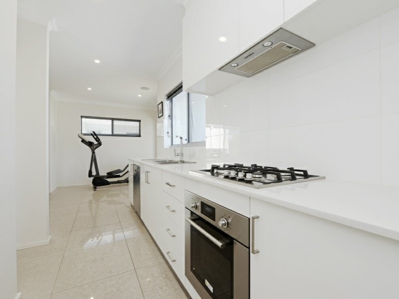 4/104 Roberts Road, Rivervale WA 6103