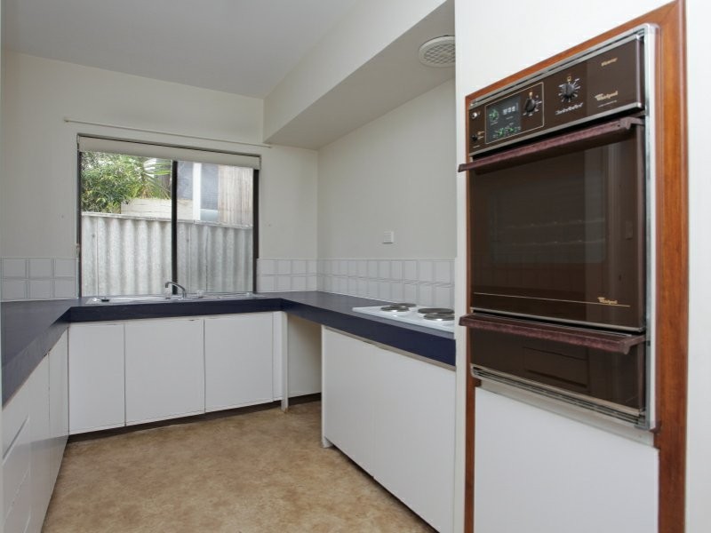 1/27 South Terrace, Como WA 6152