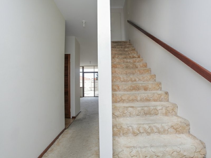 1/27 South Terrace, Como WA 6152