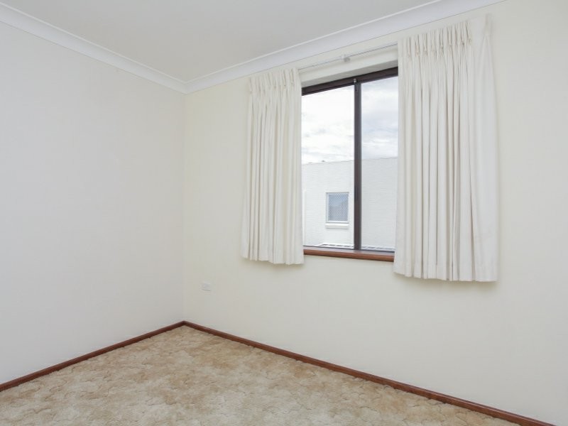 1/27 South Terrace, Como WA 6152