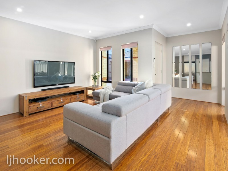 4/82-84 Queen Street, Bentley WA 6102