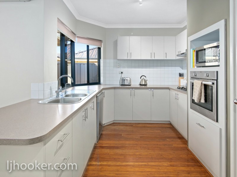 4/82-84 Queen Street, Bentley WA 6102