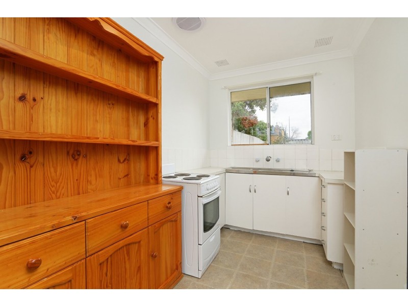 52 Gemini Way, Carlisle WA 6101