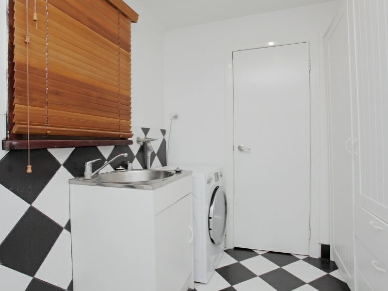 35 Sunbury Road, Victoria Park WA 6100