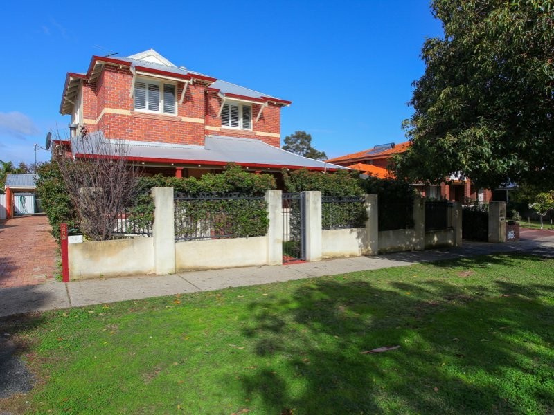 26 Tuam Street, Victoria Park WA 6100