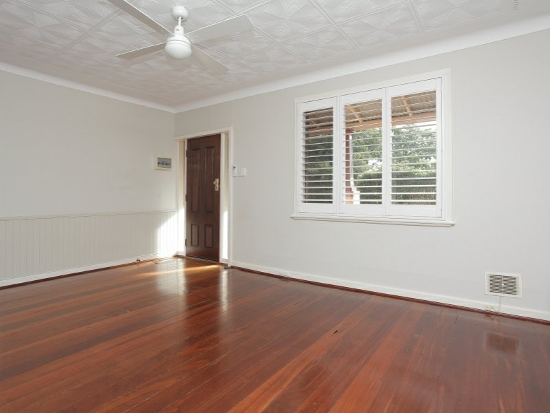 26 Tuam Street, Victoria Park WA 6100