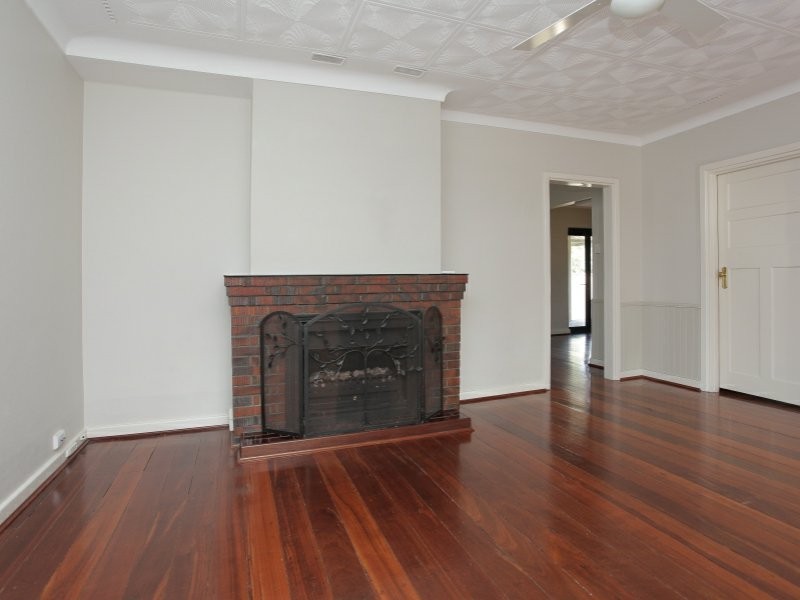 26 Tuam Street, Victoria Park WA 6100