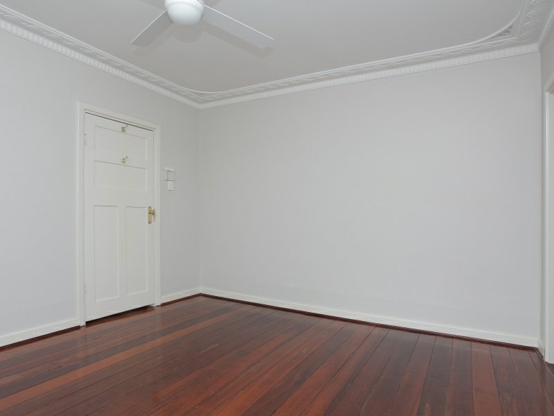 26 Tuam Street, Victoria Park WA 6100