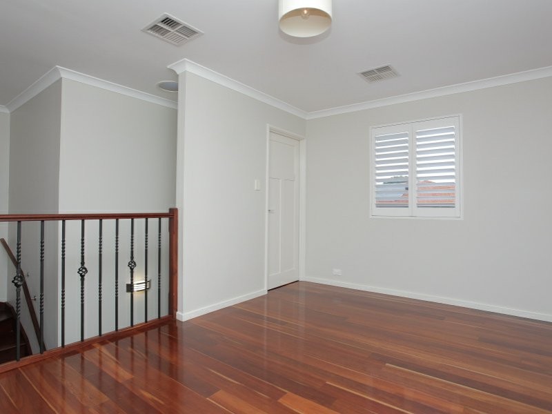 26 Tuam Street, Victoria Park WA 6100