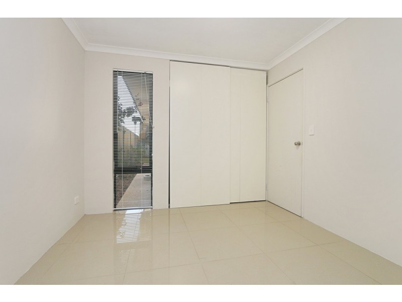 46 Jubilee Avenue, Success WA 6164