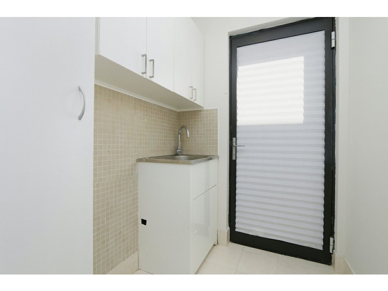 46 Jubilee Avenue, Success WA 6164