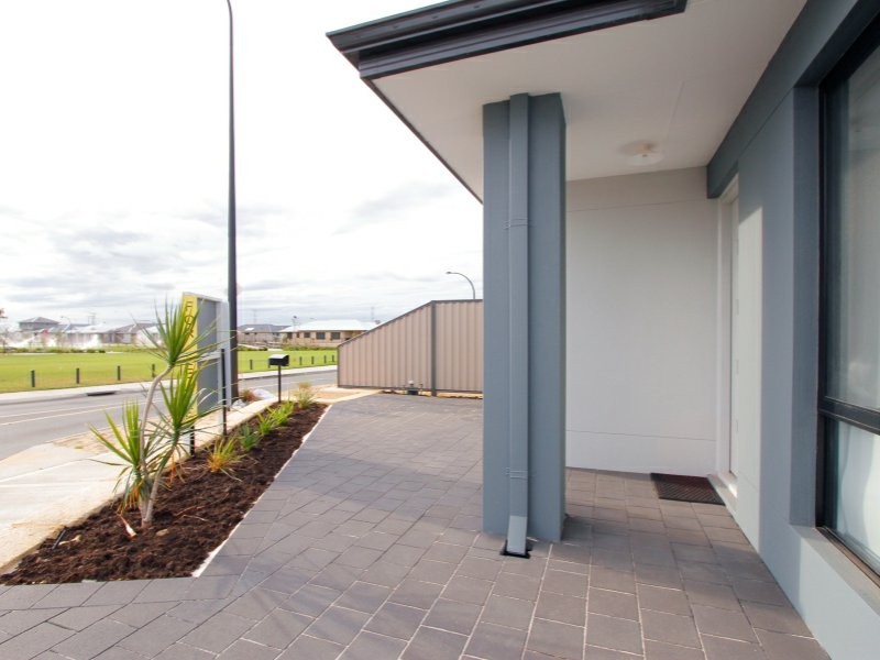 48 Villatella Gardens, Piara Waters WA 6112