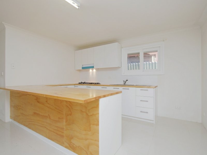 10 Gascoyne Drive, Gosnells WA 6110