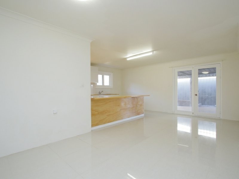 10 Gascoyne Drive, Gosnells WA 6110