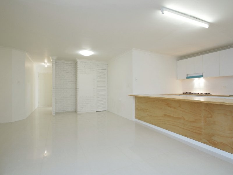 10 Gascoyne Drive, Gosnells WA 6110