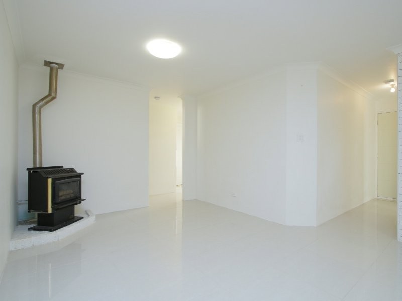 10 Gascoyne Drive, Gosnells WA 6110