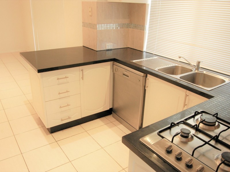 14 Finch Close, Langford WA 6147