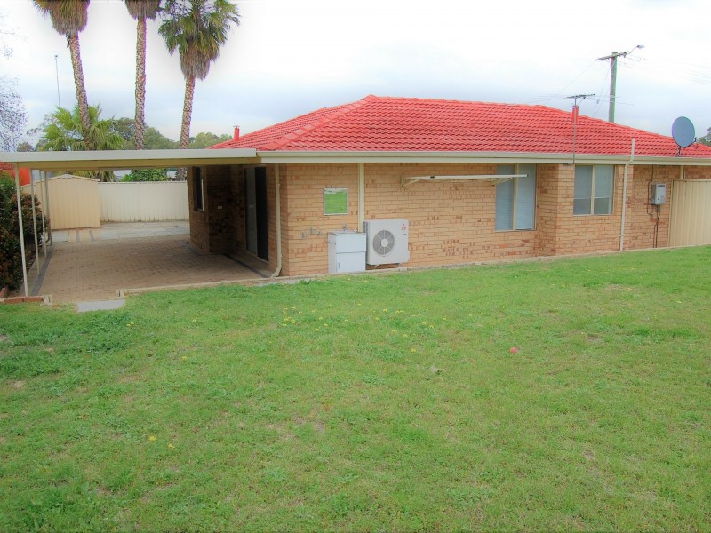 14 Finch Close, Langford WA 6147