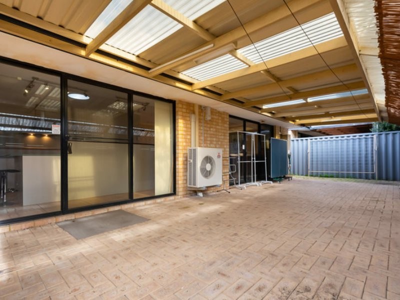 9B Marchamley Place, Carlisle WA 6101