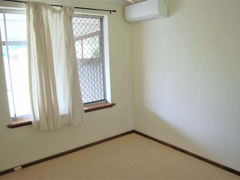 50 Asteroid Way, Carlisle WA 6101