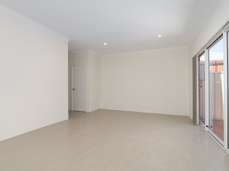 13B McMillan Street, Victoria Park WA 6100