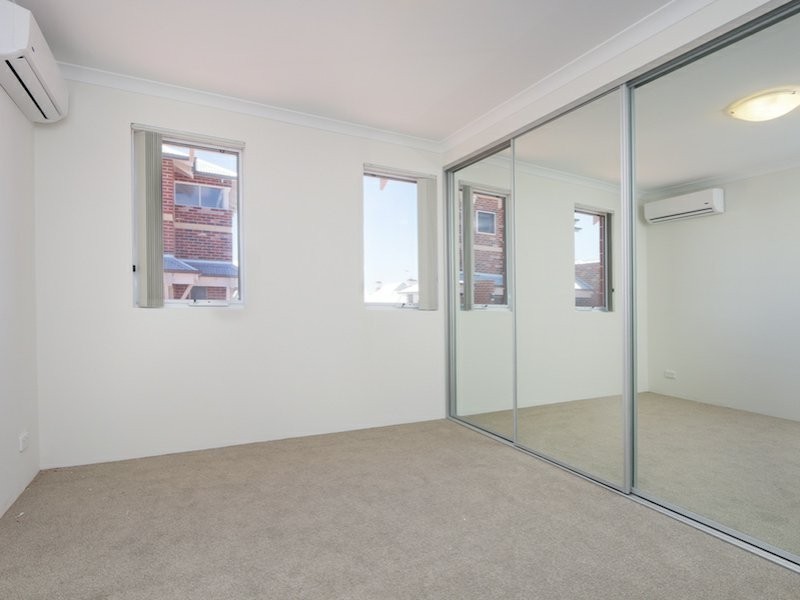 13B McMillan Street, Victoria Park WA 6100