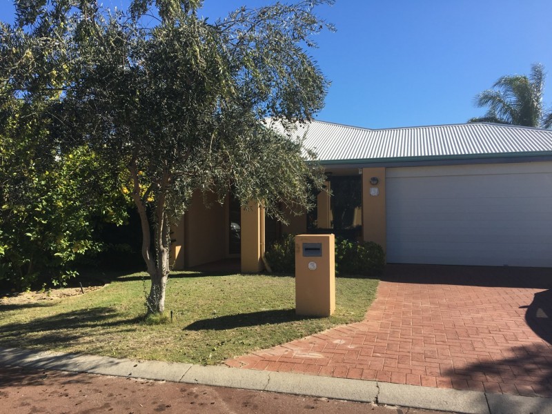3 Verona Way, Ellenbrook WA 6069