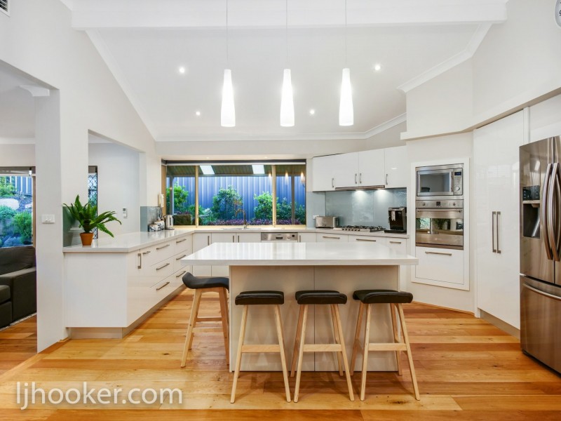 74 The Escarpment, Willetton WA 6155