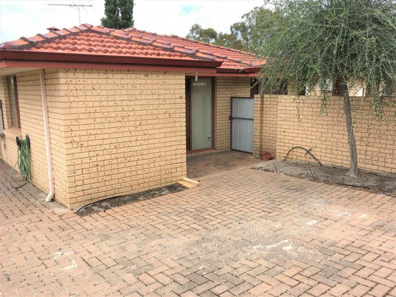 1/402 Hector Street, Yokine WA 6060