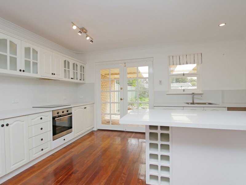 16A Brittain Street, Como WA 6152