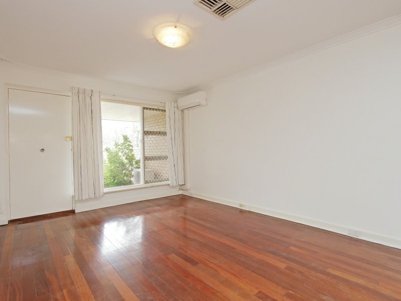 16A Brittain Street, Como WA 6152