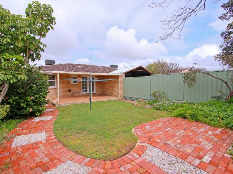 16A Brittain Street, Como WA 6152