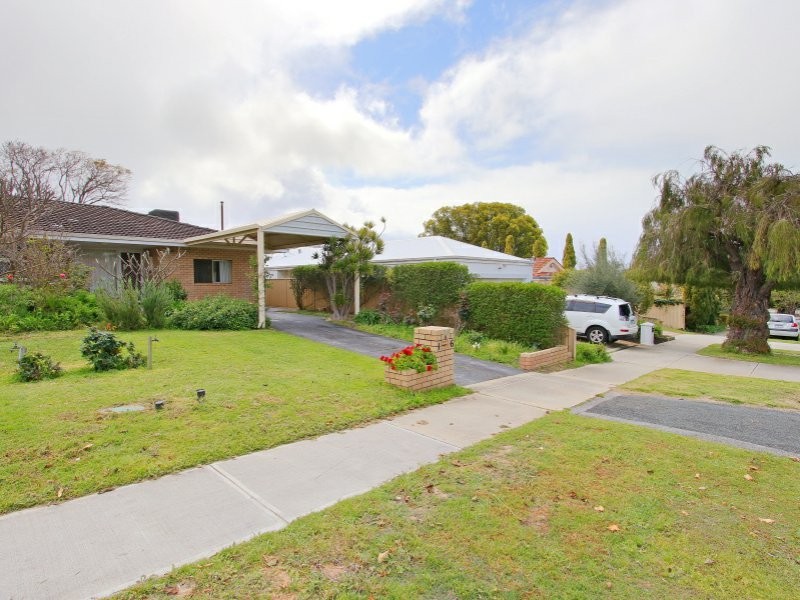 16A Brittain Street, Como WA 6152