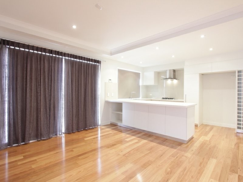 2/48 Leonard Street, Victoria Park WA 6100